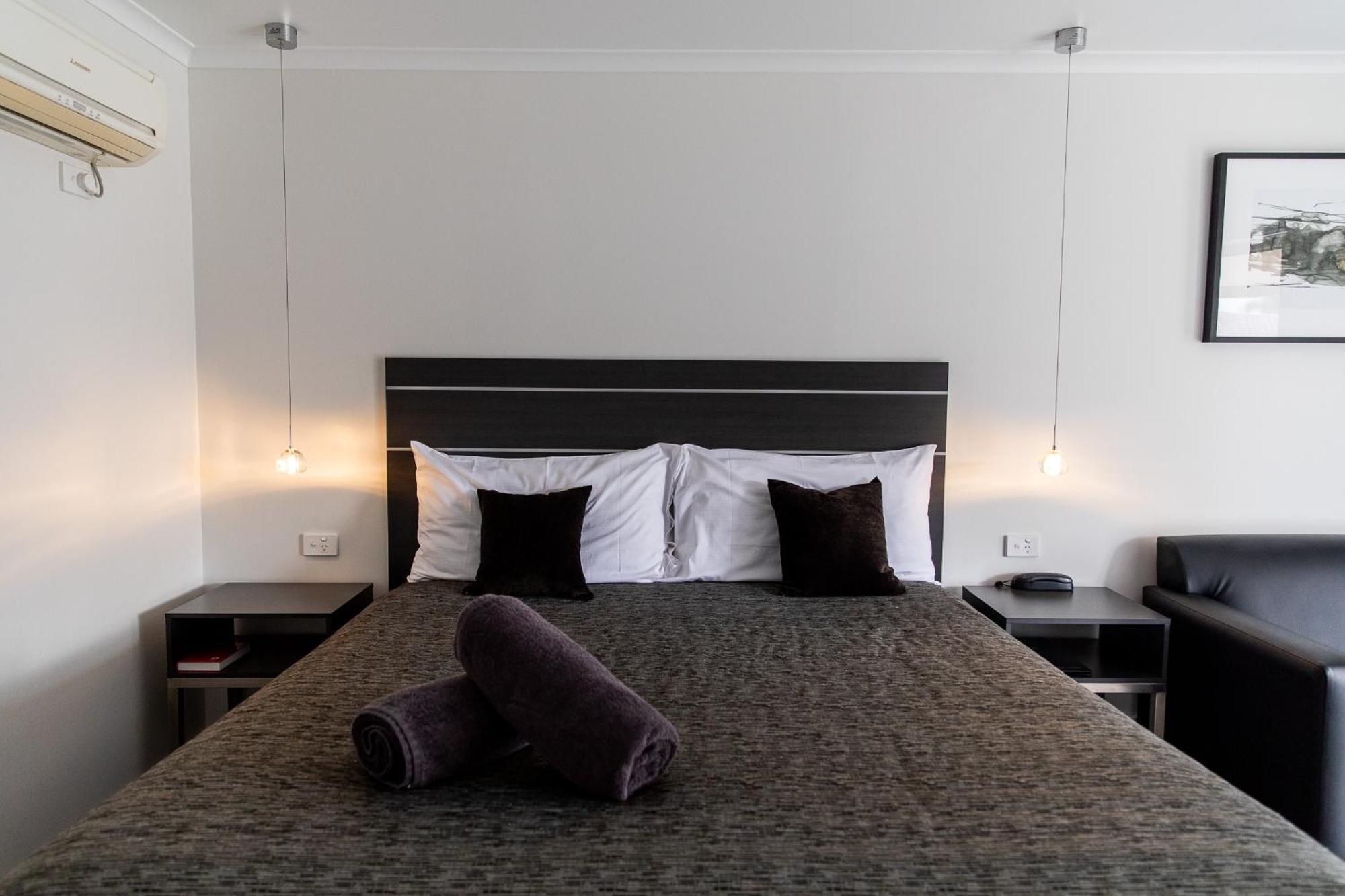 Tea House Motor Inn Bendigo Bagian luar foto